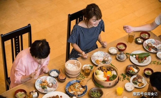 Bí mật trường thọ trong bữa ăn của người Nhật
